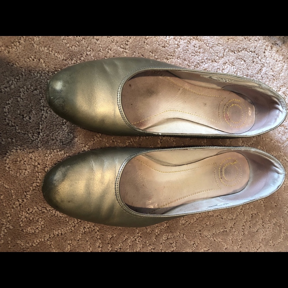 Authentic Lacoste flats